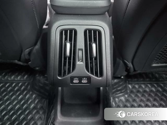 BMW X1 id 4264536 из Китая 8
