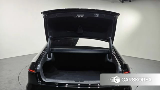 Hyundai Grandeur (GN7) id 4561128 из Кореи 8
