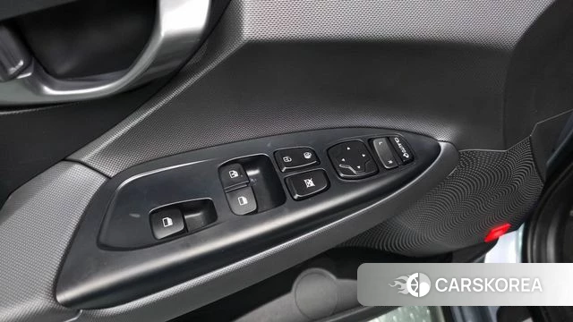 Hyundai Veloster (JS) id 4531029 из Кореи 8