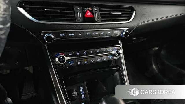 Hyundai Grandeur IG id 4459371 из Кореи 8