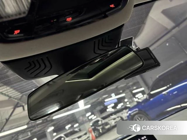 BMW 5 Series (G30) id 3791998 из Кореи 8