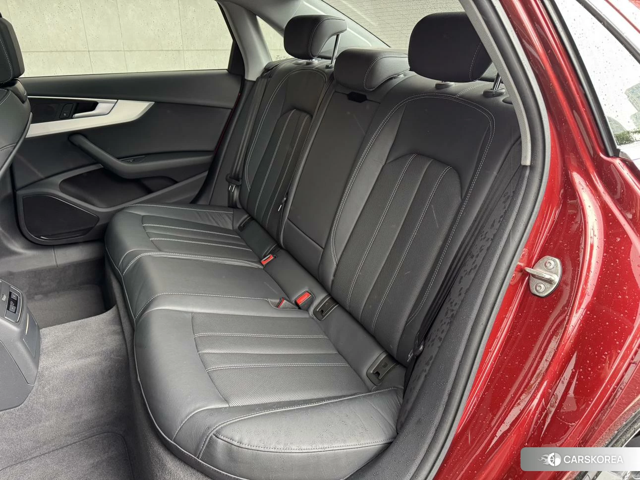 Audi A4L id 4467617 из Китая 8