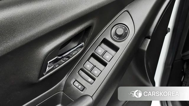 Chevrolet (GM Daewoo) The New Trax id 3845426 из Кореи 8