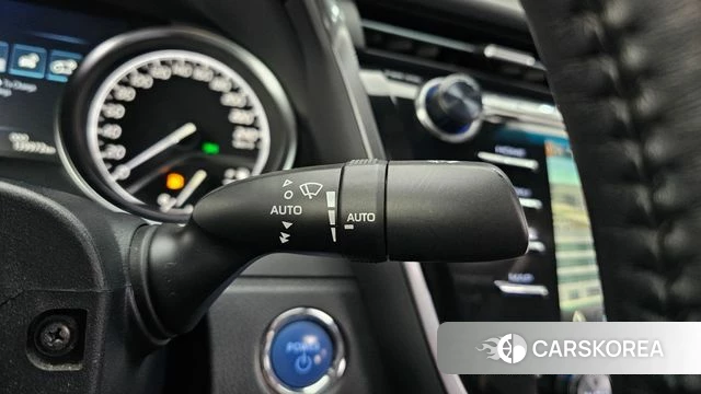 Toyota Camry (XV70) id 3894245 из Кореи 8