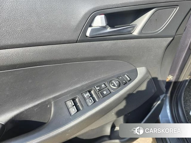 Hyundai All New Tucson id 3801307 из Кореи 8