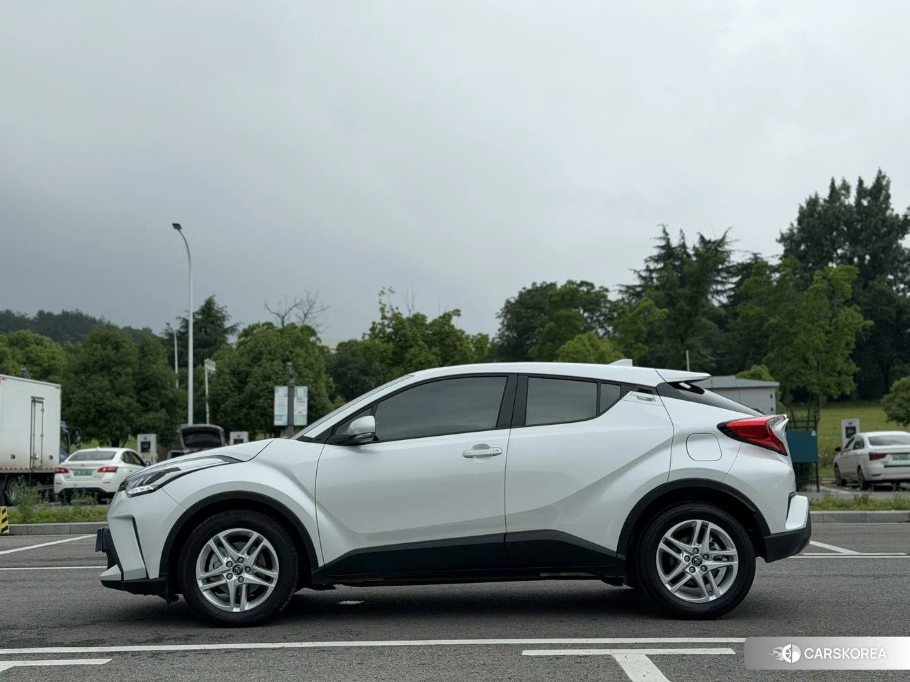 Toyota C-HR id 4461953 из Китая 8