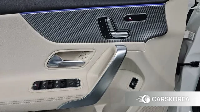 Mercedes-Benz A-Class W177 id 3432183 из Кореи 8