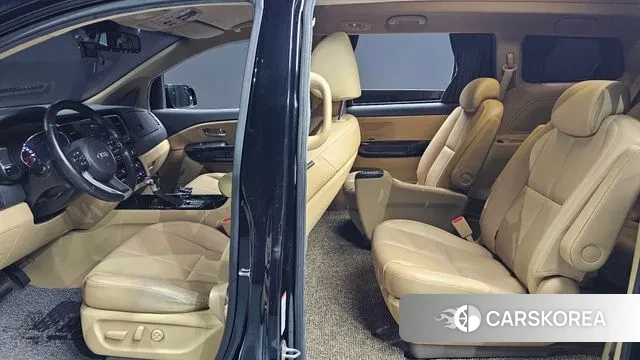 Kia The New Carnival id 3651567 из Кореи 8