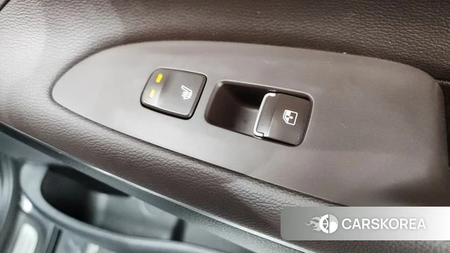 Hyundai The New Grandeur IG Hybrid id 4389885 из Кореи 8