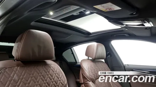 BMW 5 Series (G30) id 2920839 из Кореи 8