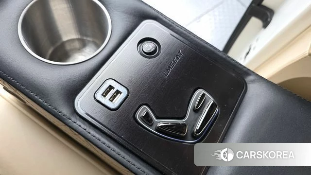 Kia All New Carnival id 4647834 из Кореи 8