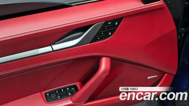 Porsche 911(992) id 2678737 из Кореи 8