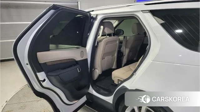 Land Rover Discovery 5 id 3407171 из Кореи 8