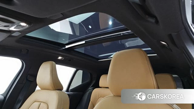 Volvo XC40 id 4779725 из Кореи 8