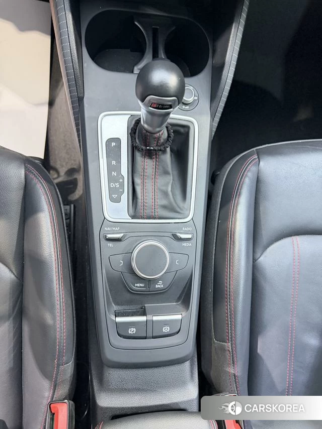 Audi Q2L id 4313620 из Китая 8