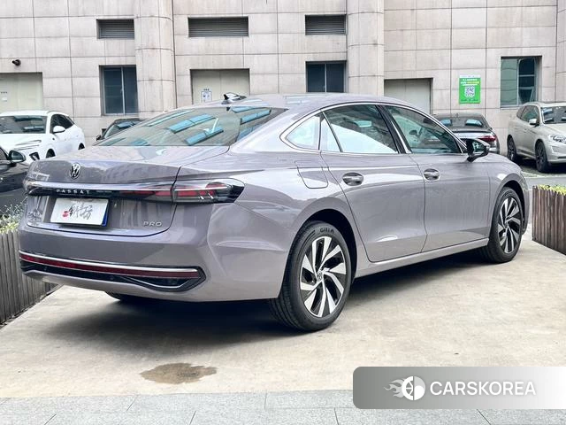 Volkswagen Passat id 3920870 из Китая 8