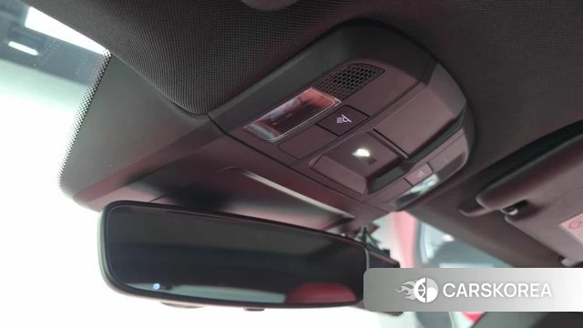 Porsche 911(992) id 4284839 из Кореи 8