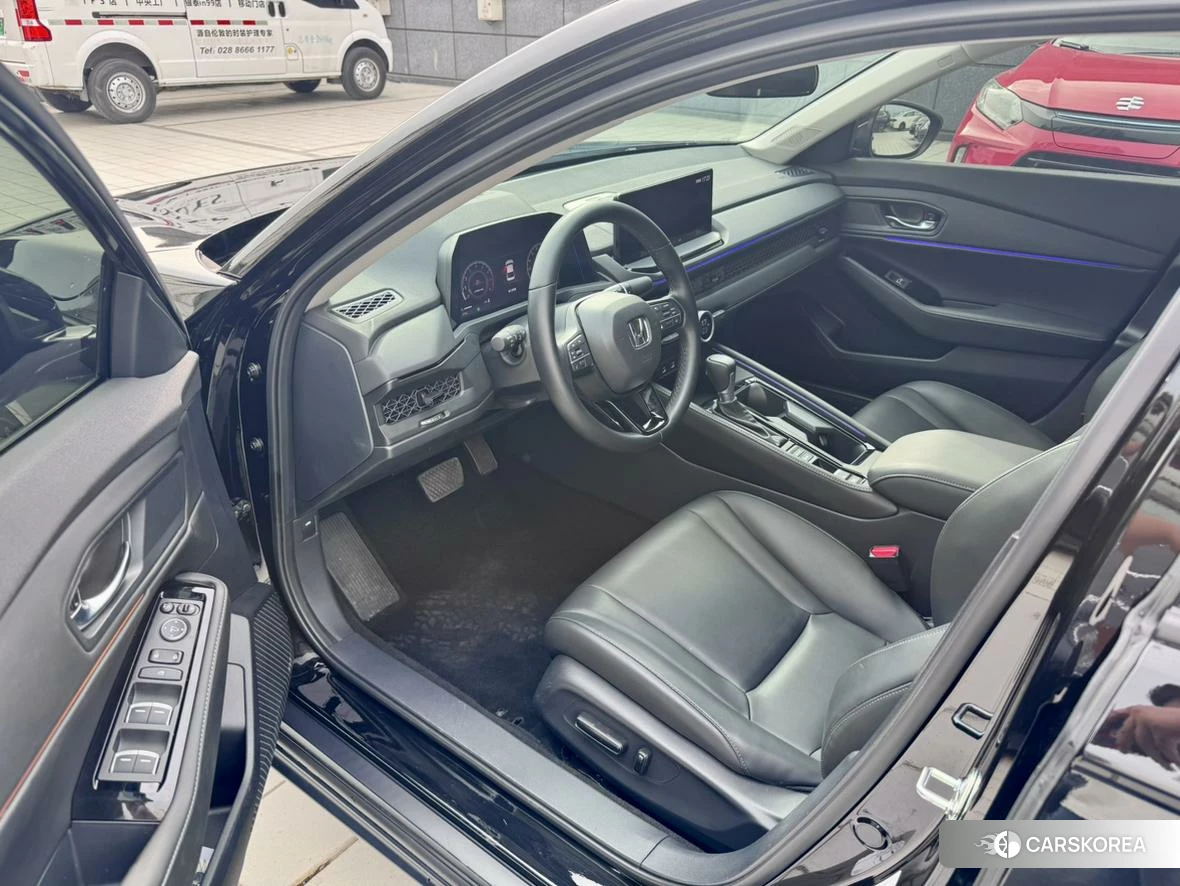 Honda Accord id 4492968 из Китая 8