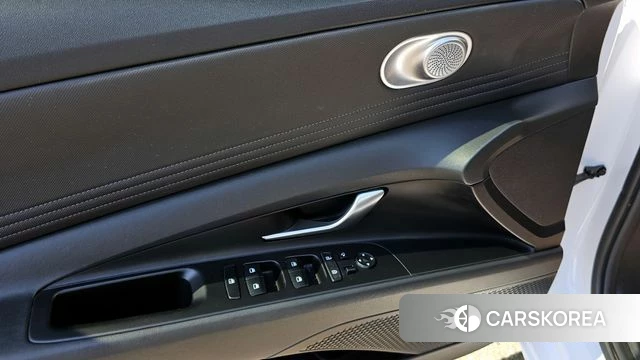 Hyundai Avante (CN7) id 3904502 из Кореи 8