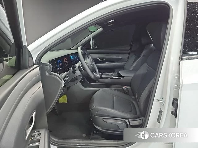 Hyundai The New Tucson (NX4) id 4607265 из Кореи 8