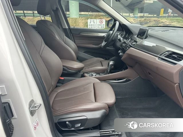 BMW X1 id 4213815 из Китая 8