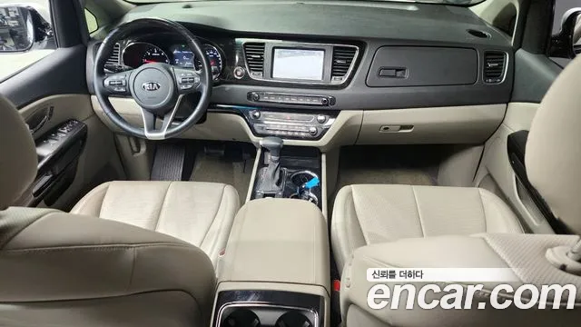 Kia The New Carnival id 2595256 из Кореи 8