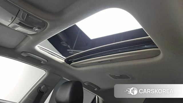 Kia Stonic id 4318325 из Кореи 8