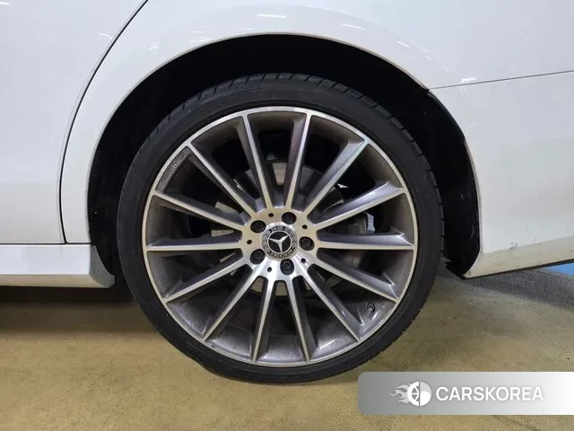 Mercedes-Benz E-Class W213 id 3770975 из Кореи 8