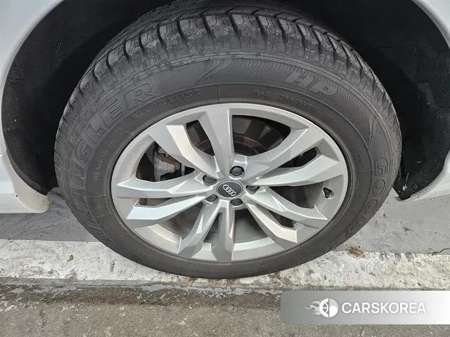 Audi Q7 (4M) id 3643750 из Кореи 8