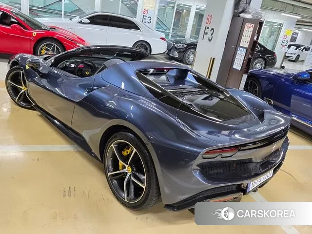 Ferrari 296 GTS id 3272540 из Кореи 8