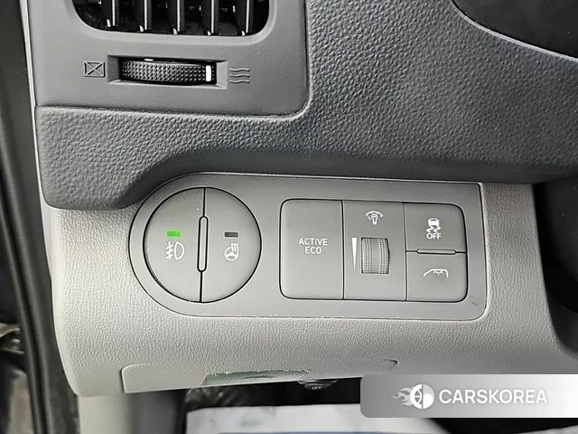 Hyundai The New Grand Starex id 4943427 из Кореи 8