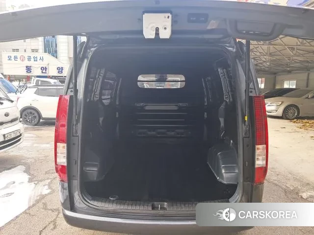 Hyundai Staria id 3451422 из Кореи 8