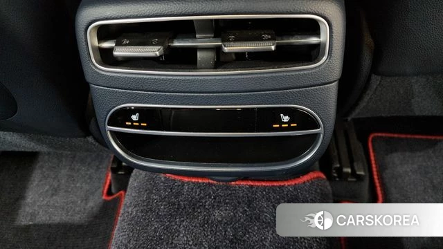 Genesis GV70 id 3896936 из Кореи 8