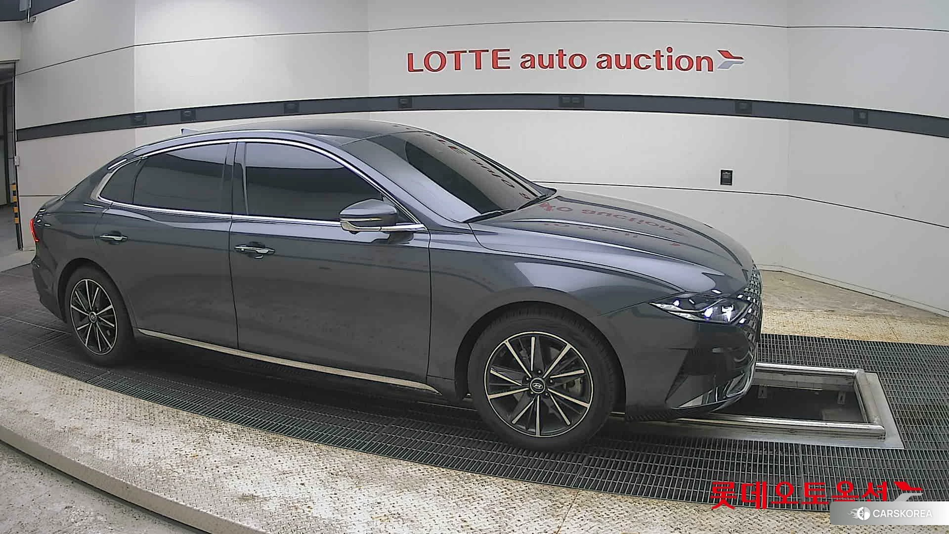 Hyundai Grandeur id 4296834 из Кореи 8