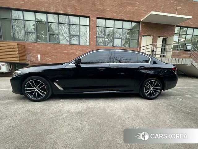 BMW 5 series id 4256579 из Китая 8