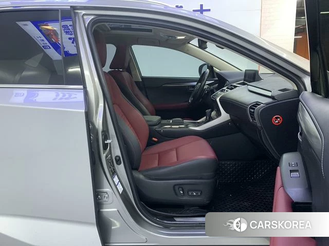 Lexus NX id 4279202 из Китая 8