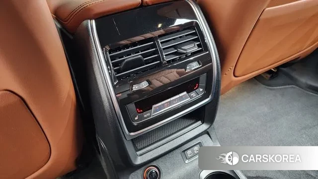 BMW X7 (G07) id 3726354 из Кореи 8