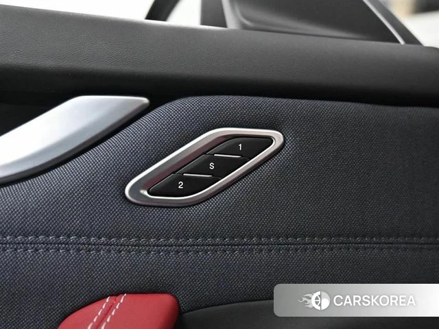 Maserati Levante id 4284104 из Кореи 8