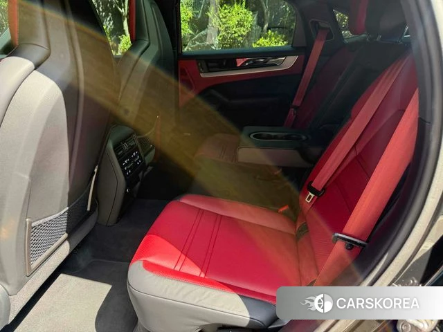 Porsche Cayenne (PO536) id 4870683 из Кореи 8