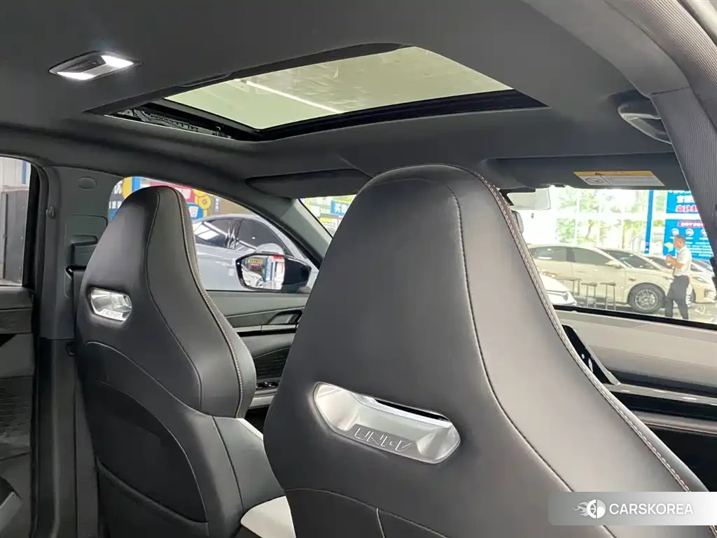 Chang'an Changan UNI-V id 4548250 из Китая 8