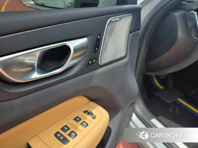 Volvo XC60 second Generation id 4584750 из Кореи 8