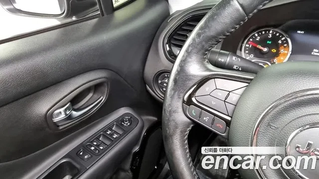 Jeep Renegade id 2908114 из Кореи 8