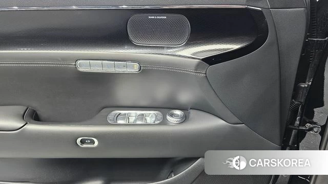 Genesis G90 (RS4) id 4495129 из Кореи 8