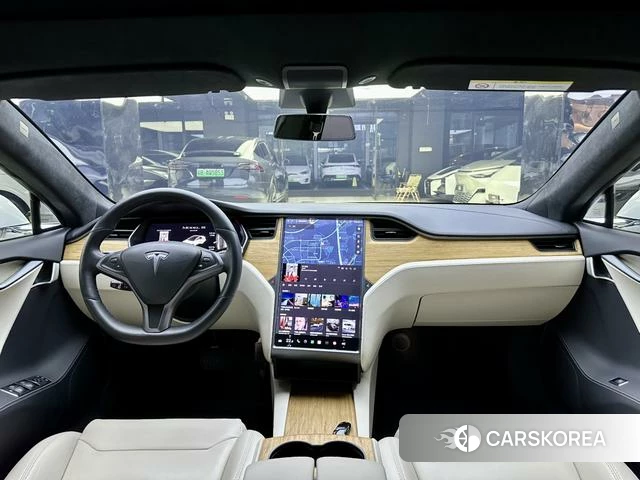 Tesla Model S id 4227907 из Китая 8