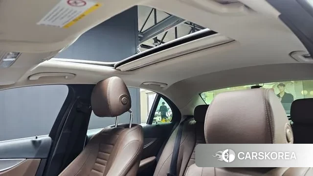 Mercedes-Benz E-Class W213 id 3313271 из Кореи 8