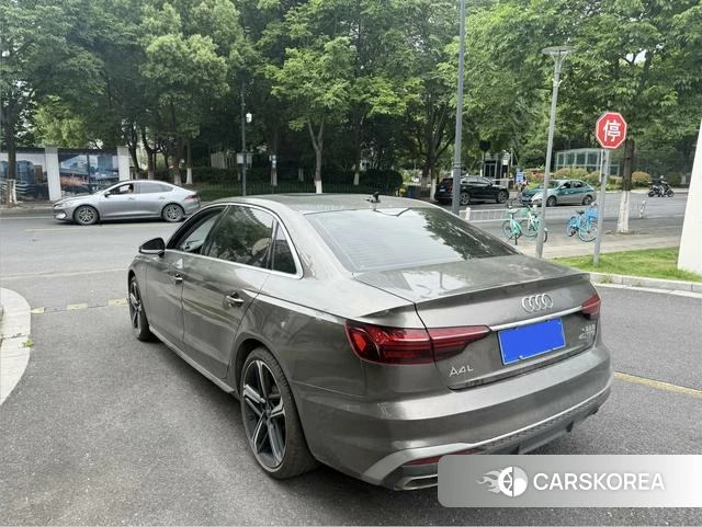 Audi A4L id 4333651 из Китая 8