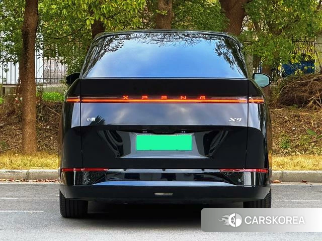 Xiaopeng Motors Xiaopeng X9 id 4238314 из Китая 8