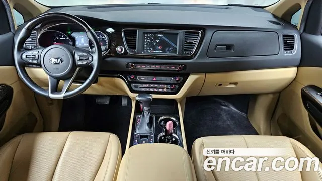 Kia The New Carnival id 2660601 из Кореи 8