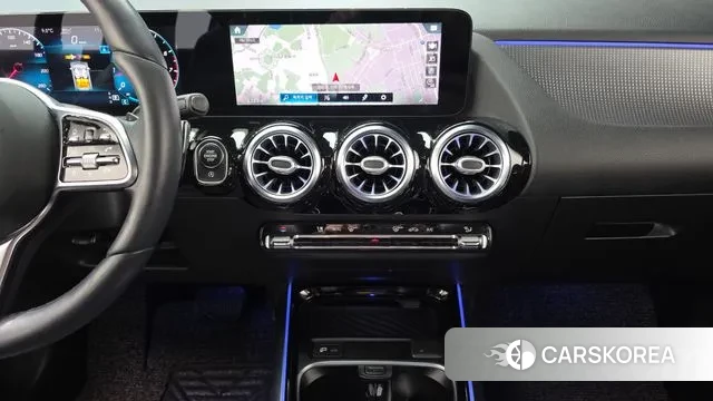 Mercedes-Benz GLA - Class H247 id 3535184 из Кореи 8