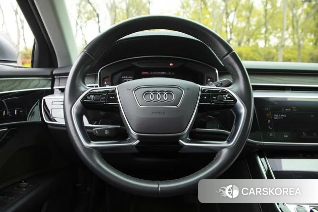 Audi A8 id 4259667 из Китая 8